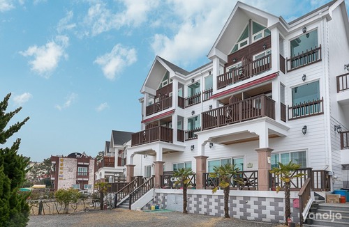 Yongnam-myeon Hotel | Tongyeong Casa Pension