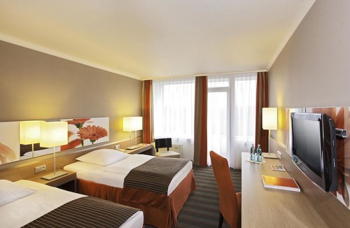 Nied Hotel | H4 Hotel Frankfurt Messe