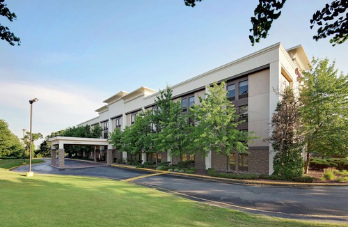 Islandia Hotel | Hampton Inn Long Island/Islandia