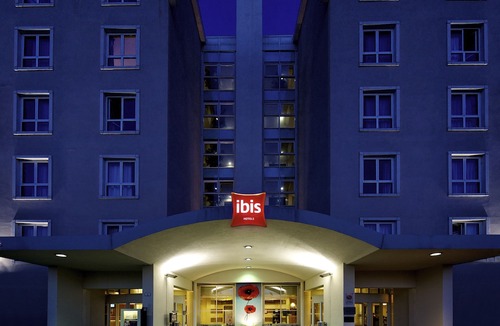 Sesto Fiorentino Hotel | Hotel Ibis Firenze Nord Aeroporto