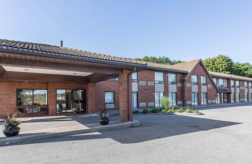 Midland Hotel | Comfort Inn Midland
