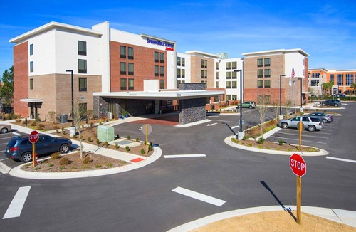 Westfall Park Hotel | SpringHill Suites by Marriott Wilmington Mayfaire