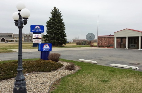 Clear Lake Hotel | Americas Best Value Inn Clear Lake