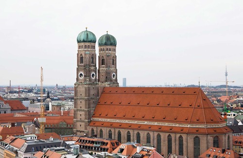 Berg am Laim Hotel | Ibis Muenchen City Ost