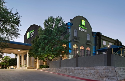 Cedar Park Hotel | Holiday Inn Express Hotel & Suites Cedar Park, an Ihg Hotel