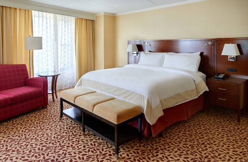 Near West Side Hotel | Chicago Marriott at Medical District/UIC