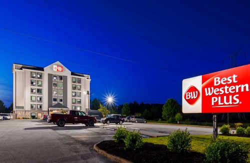 Valley Falls Hotel | Best Western Plus Spartanburg