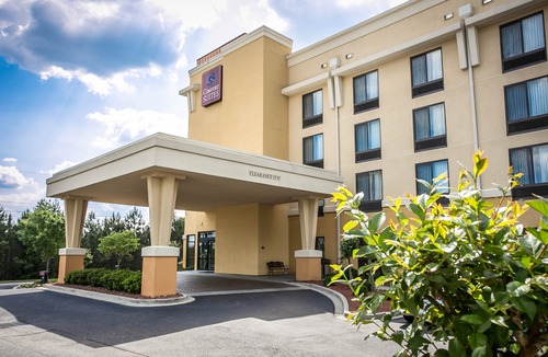 Dentsville Hotel | Comfort Suites Columbia Northeast - Fort Jackson