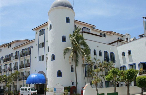 Isla Iguana Hotel | Flamingo Vallarta Hotel & Marina