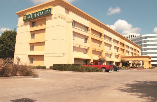 Sharpstown Hotel | La Quinta by Wyndham Houston Southwest