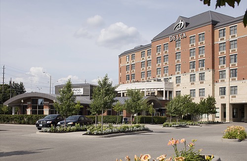 Guelph Hotel | Delta Hotels by Marriott Guelph Conference Centre