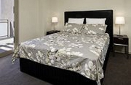 East Perth Hotel | Baileys Serviced Apartments