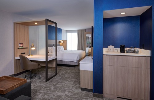 Wixom Hotel | SpringHill Suites by Marriott Detroit Wixom