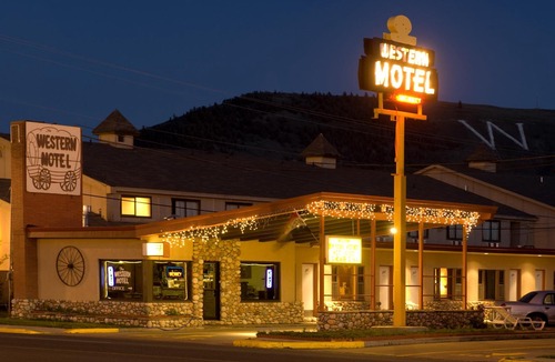Lovell Hotel | Western Motel