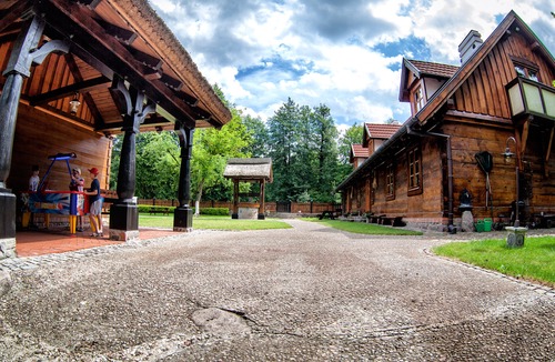 Gorzno Hotel | Hotel Dworek Wapionka