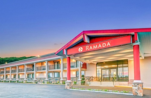 Rockaway Hotel | Ramada by Wyndham Rockaway