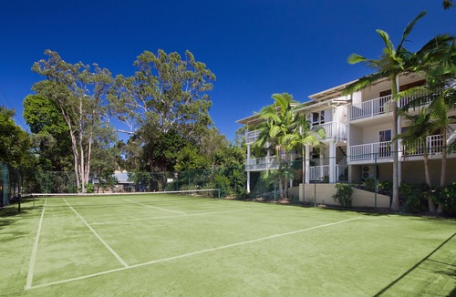 Noosaville Hotel | South Pacific Resort & Spa Noosa