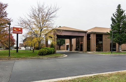 Clinton Hotel | Econo Lodge Andrews AFB