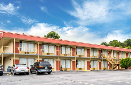 Petersburg Hotel | Econo Lodge Petersburg - Fort Lee