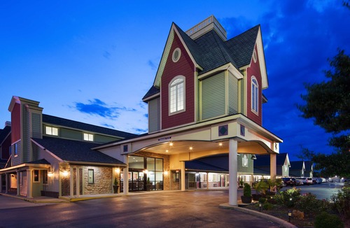 Jeffersonville - Clarksville Hotel | Best Western Green Tree Inn