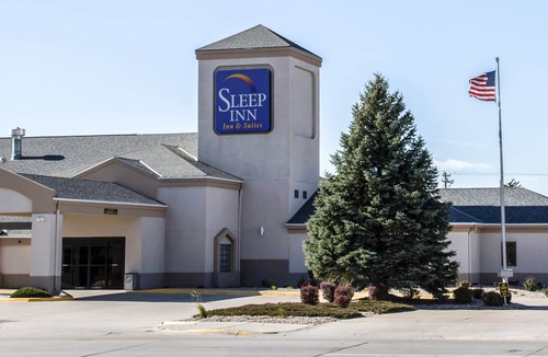 Columbus Hotel | Sleep Inn & Suites Columbus