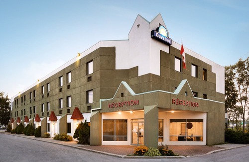 Sainte-Helene-de-Bagot Hotel | Days Inn by Wyndham Ste. Helene-De-Bagot