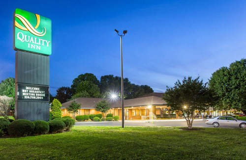 Mount Airy Hotel | Quality Inn Mount Airy Mayberry