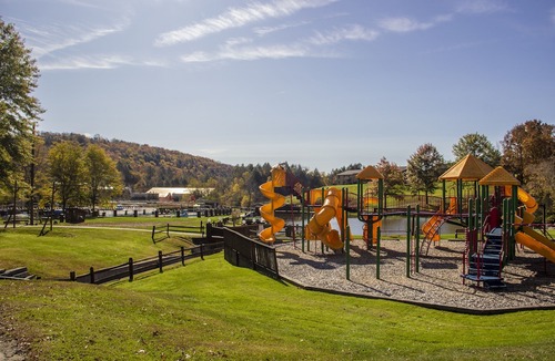 Town of Delaware Hotel | Villa Roma Resort and Conference Center