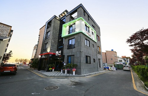 Kunip Hotel | Boryeong (Daecheon) Snail Pension