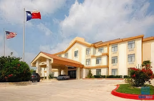 Kyle Hotel | Quality Inn and Suites
