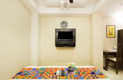 Jaipur Hotel | FabExpress Travelers Lodge