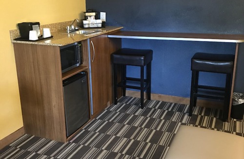 Columbus Hotel | Microtel Inn & Suites by Wyndham Columbus/Near Fort Benning
