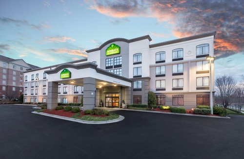 Concord Hotel | Wingate by Wyndham Charlotte Concord Mills/Speedway