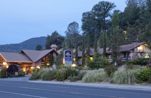 Oakhurst Hotel | Best Western Plus Yosemite Gateway Inn