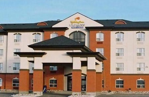 Sherwood Park Hotel | Holiday Inn Express Hotel & Suites Sherwood Park-Edmonton Area, an Ihg Hotel