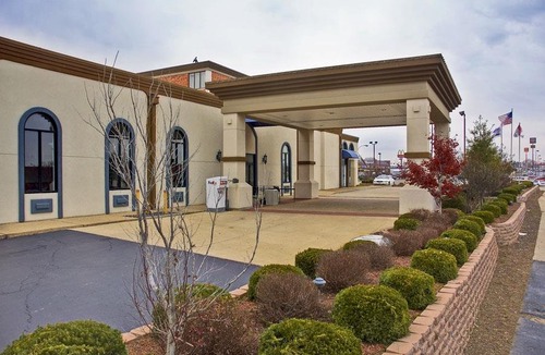 Festus Hotel | Quality Inn Festus