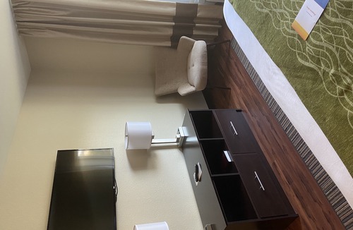 Connellsville Hotel | Comfort Inn