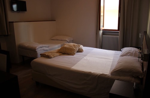 Castelnovo ne' Monti Hotel | Albergo Ristorante Bismantova