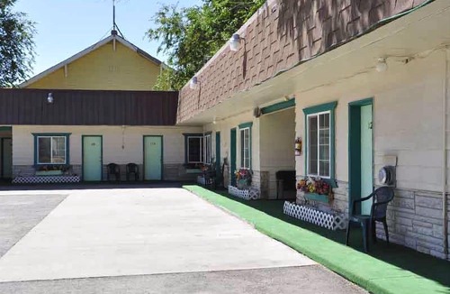 Lovell Hotel | Western Motel