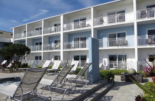 Bostroms Lower Ormond Beach Hotel | Lotus Boutique Inn and Suites