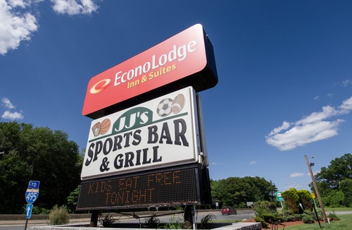 Northborough Hotel | Econo Lodge Inn & Suites