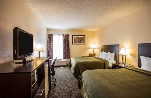 Union Hotel | Quality Inn Union US Hwy 176