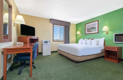 Great Bend Hotel | Days Inn by Wyndham Great Bend
