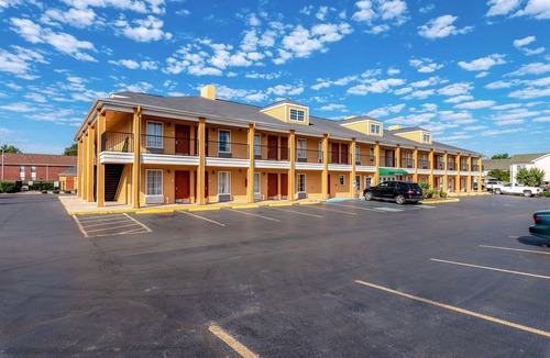 Decatur Hotel | Quality Inn Decatur River City