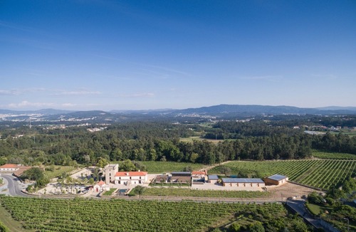 Cervaes Hotel | Hotel Torre de Gomariz Wine & Spa