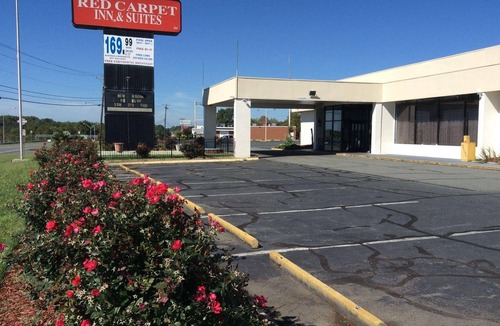 Burlington Hotel | Motel 6 Burlington, NC
