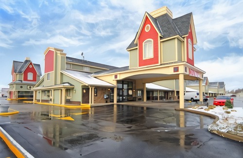 Jeffersonville - Clarksville Hotel | Best Western Green Tree Inn