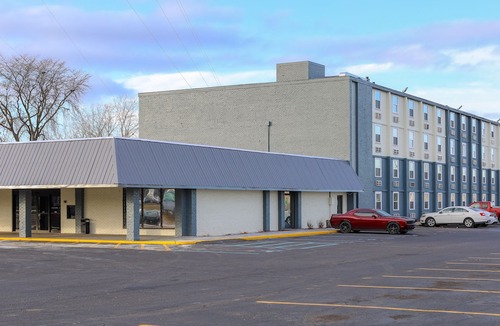 Ferndale Hotel | Baymont by Wyndham Ferndale/Royal Oak
