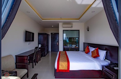 Con Son Hotel | Con Son Blue Sea Hotel