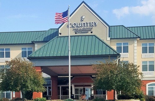 Mechanicsburg Hotel | Country Inn & Suites by Radisson, Harrisburg West, PA